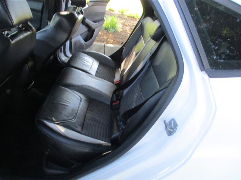 Used 2016 Ford Focus ST w/ Equipment Group 401A FWD image 9