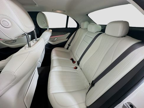 Used 2021 Mercedes-Benz E 350 Sedan image 28