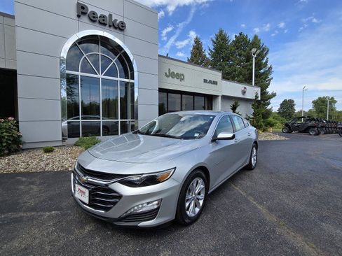Used 2022 Chevrolet Malibu LT image 1