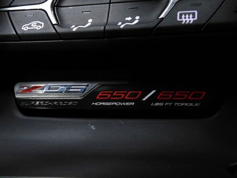 Used 2018 Chevrolet Corvette Z06 image 64