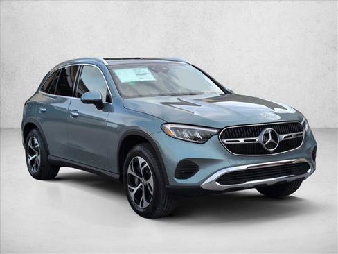 New 2026 Mercedes-Benz GLC 350e 4MATIC image 7