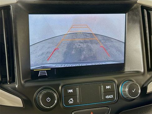 Used 2021 GMC Terrain SLT image 11