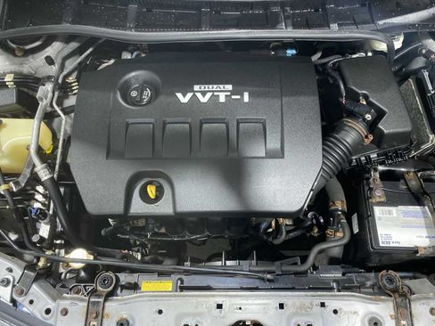 Used 2010 Toyota Corolla LE FWD image 9
