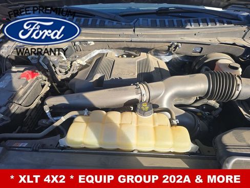 Used 2020 Ford Expedition XLT w/ Equipment Group 202A image 17