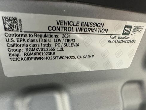 Certified 2024 Chevrolet Trax LS image 35