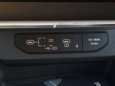 New 2026 Kia Carnival SX Prestige FWD image 27
