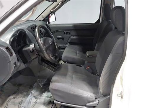 Used 2004 Nissan Frontier XE w/ (BGP) Basic Gear Pkg RWD image 19