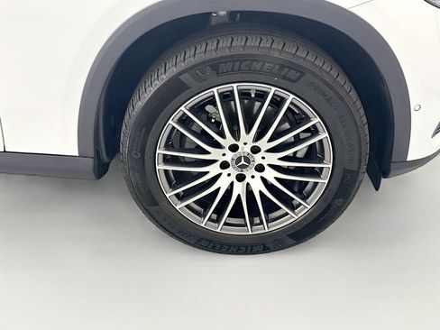 Certified 2026 Mercedes-Benz GLC 300 image 31