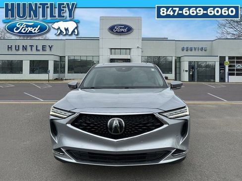 Used 2023 Acura MDX FWD w/ Technology Package image 3