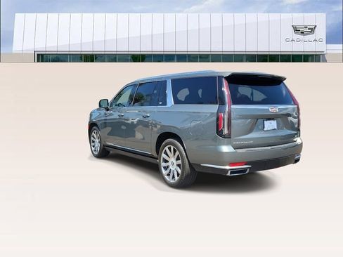 Certified 2024 Cadillac Escalade ESV Premium Luxury Platinum AWD/4WD image 6