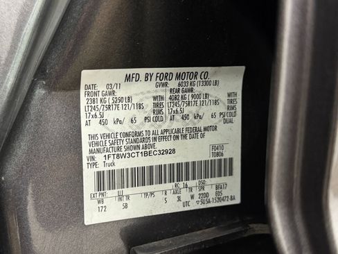 Used 2011 Ford F350 Lariat image 49