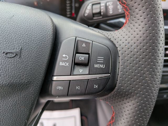 Certified 2023 Ford Escape ST-Line w/ Tech Pack #1 AWD/4WD image 11