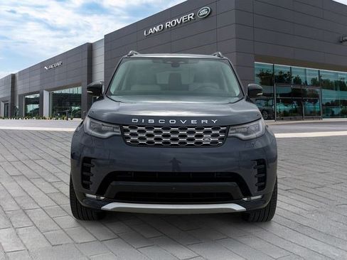 New 2026 Land Rover Discovery Limited Edition AWD/4WD image 8