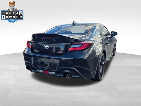 Used 2023 Toyota GR86 Premium image 11