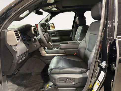 New 2026 Toyota Tundra Platinum AWD/4WD image 9