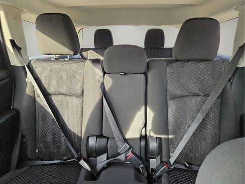 Used 2018 Dodge Journey SE w/ Blacktop Package FWD image 8