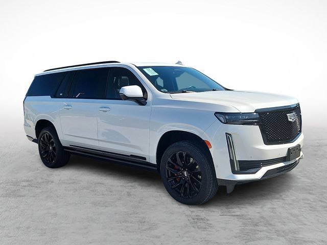 Used 2022 Cadillac Escalade ESV Sport w/ Touring Package AWD/4WD image 3