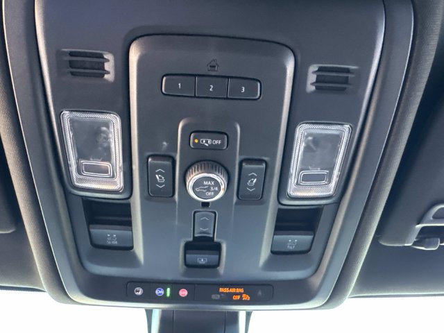 Used 2022 GMC Yukon XL Denali RWD image 24