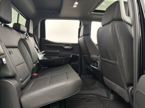 New 2026 GMC Sierra 1500 Elevation w/ Elevation Premium Package AWD/4WD image 33