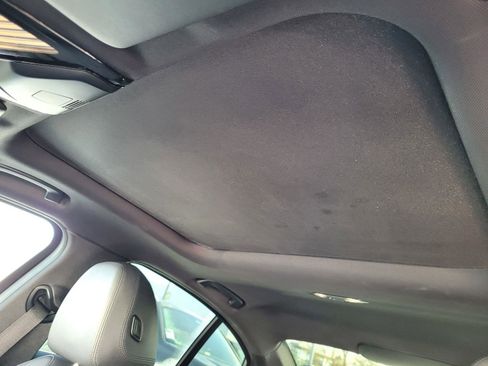 Used 2020 BMW 330i Sedan w/ Convenience Package image 13