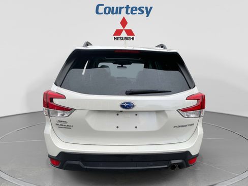 Used 2023 Subaru Forester Limited AWD/4WD image 4