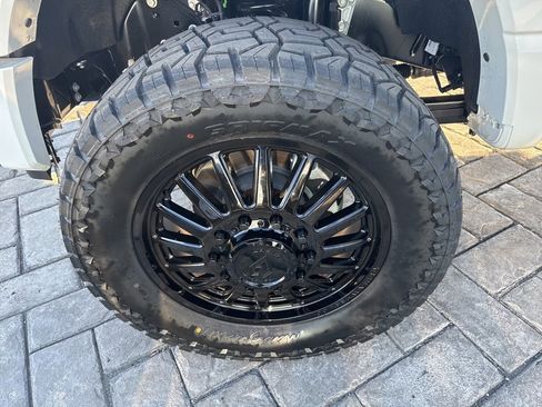 Used 2026 Ford F450 Platinum image 5