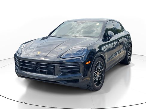 Used 2026 Porsche Cayenne S AWD/4WD image 3
