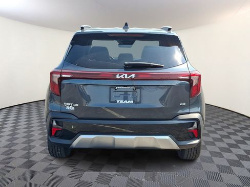 Used 2024 Kia Seltos S AWD/4WD image 5