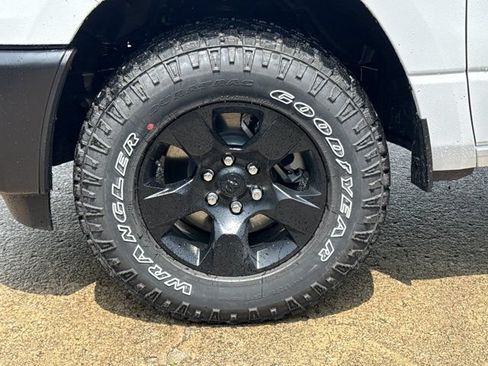 New 2026 RAM 1500 Warlock AWD/4WD image 12