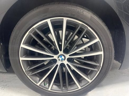 Used 2023 BMW 540i w/ Convenience Package RWD image 9