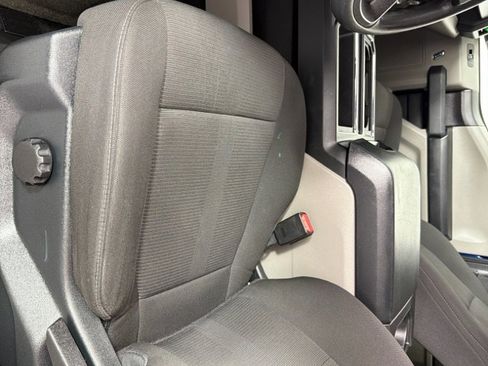 Used 2017 Ford F150 XL w/ Equipment Group 101A Mid AWD/4WD image 10