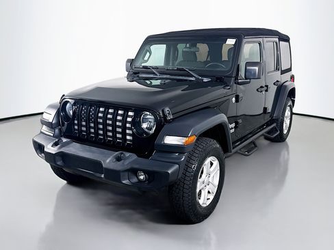 Used 2019 Jeep Wrangler Unlimited Sport S image 4