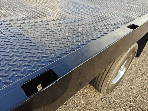 Used 2005 Ford F350 XL image 18