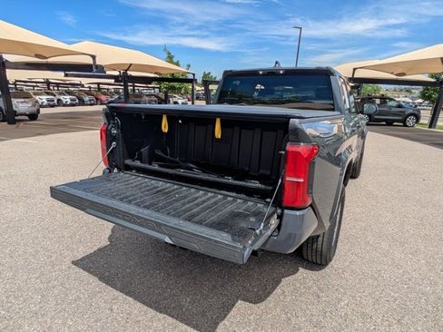 Used 2025 Toyota Tacoma SR5 AWD/4WD image 24