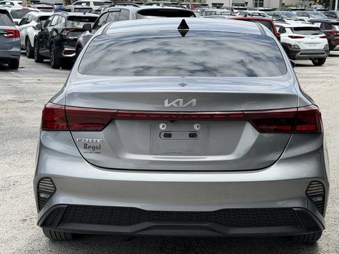 Certified 2024 Kia Forte LXS FWD image 7
