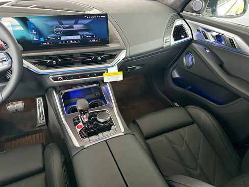 New 2026 BMW XM Label Red image 18