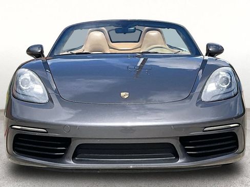 Used 2017 Porsche 718 Boxster RWD image 4