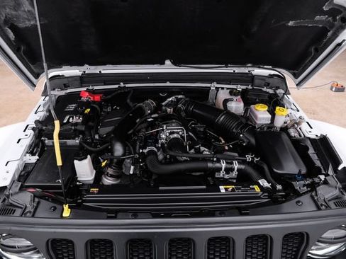 Used 2023 Jeep Wrangler Unlimited Rubicon AWD/4WD image 82