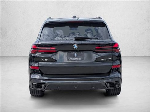 Used 2026 BMW X5 xDrive40i w/ M Sport Package AWD/4WD image 7