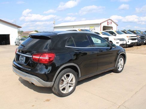 Used 2019 Mercedes-Benz GLA 250 4MATIC image 7