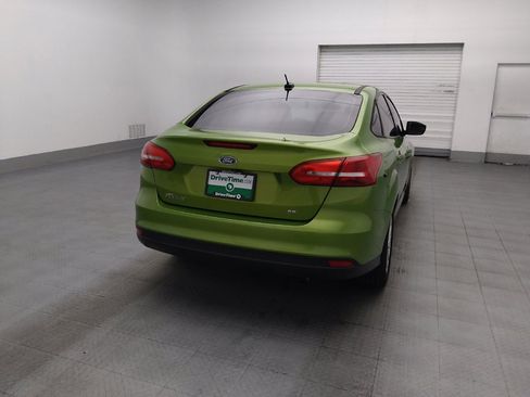 Used 2018 Ford Focus SE FWD image 7