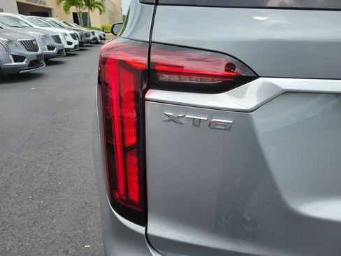 Certified 2024 Cadillac XT6 Premium Luxury w/ Technology Package FWD image 10