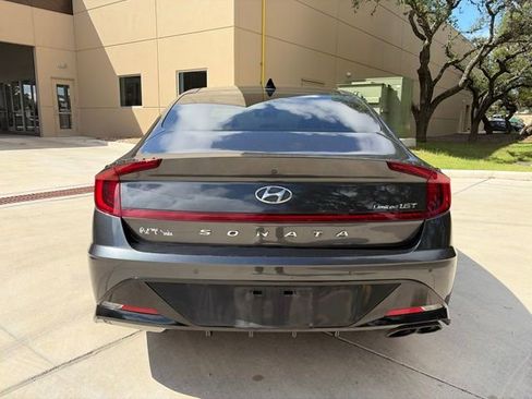 Used 2020 Hyundai Sonata Limited FWD image 3