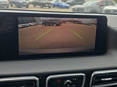 New 2026 Nissan Sentra SV image 17