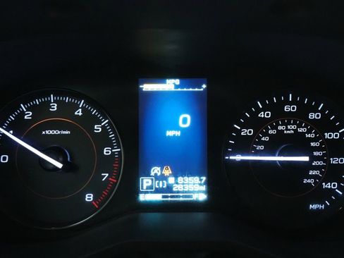 Used 2023 Subaru Crosstrek 2.0i Premium image 38