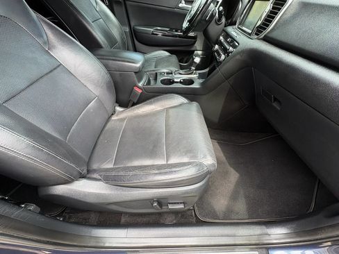 Used 2018 Kia Sportage SX FWD image 10