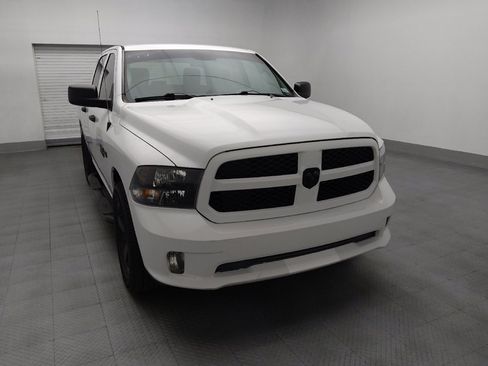 Used 2017 RAM 1500 Express w/ Express Value Package RWD image 14