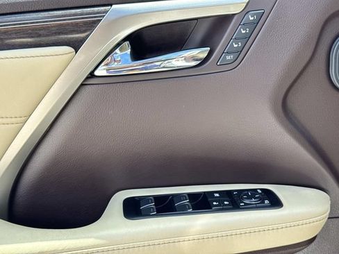 Used 2017 Lexus RX 350 AWD w/ Luxury Package image 18