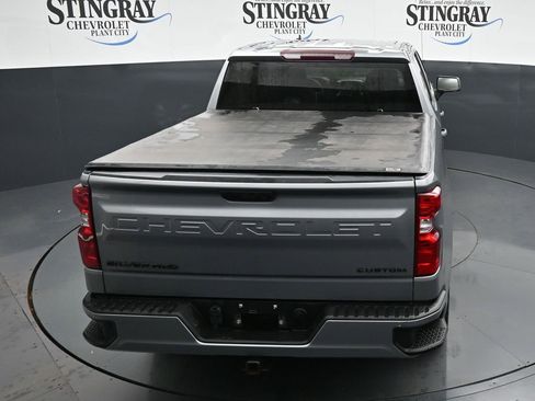 Used 2023 Chevrolet Silverado 1500 Custom image 14