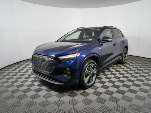 Used 2023 Audi Q4 e-tron Premium w/ Convenience Package AWD/4WD image 25
